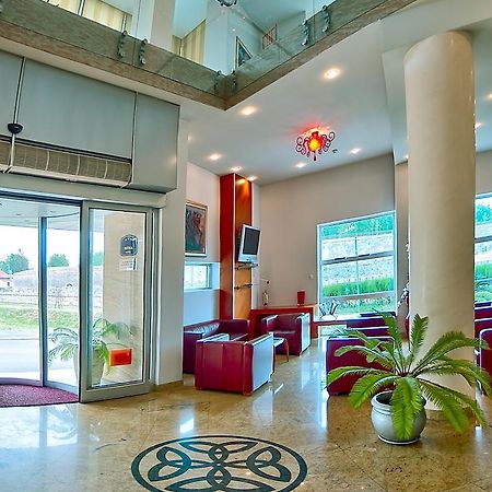Hotel Niski Cvet Luaran gambar